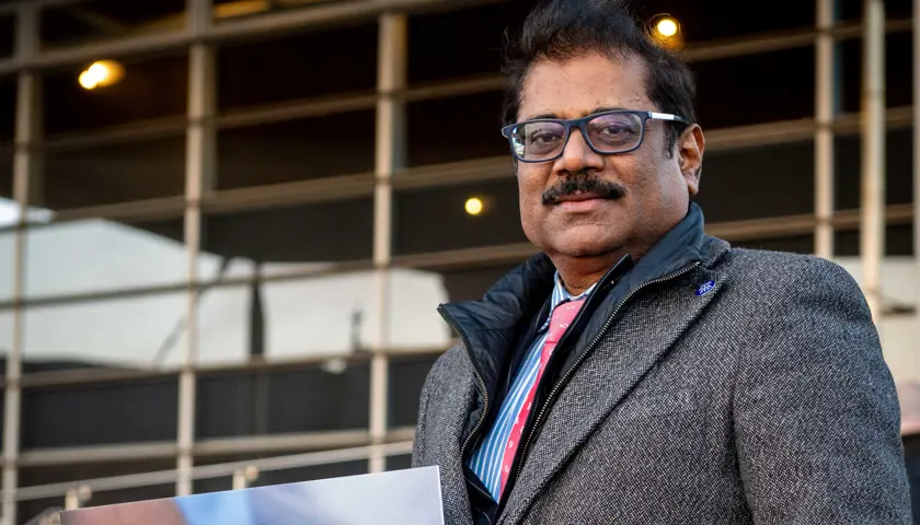 Dr Manish Adke