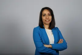 Latifa Patel headshot, 12:5, 3:2